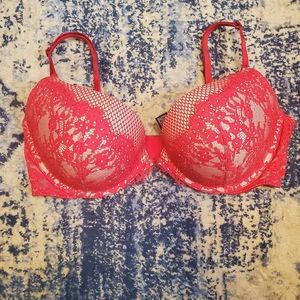 Victoria's Secret Very Sexy Pigeonnant Red with Rhinestones Push Up Bra  38C